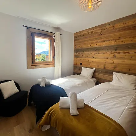 Apartment De Charme Aux Gets - 9 Pers, Parking & Wi-fi Les Gets